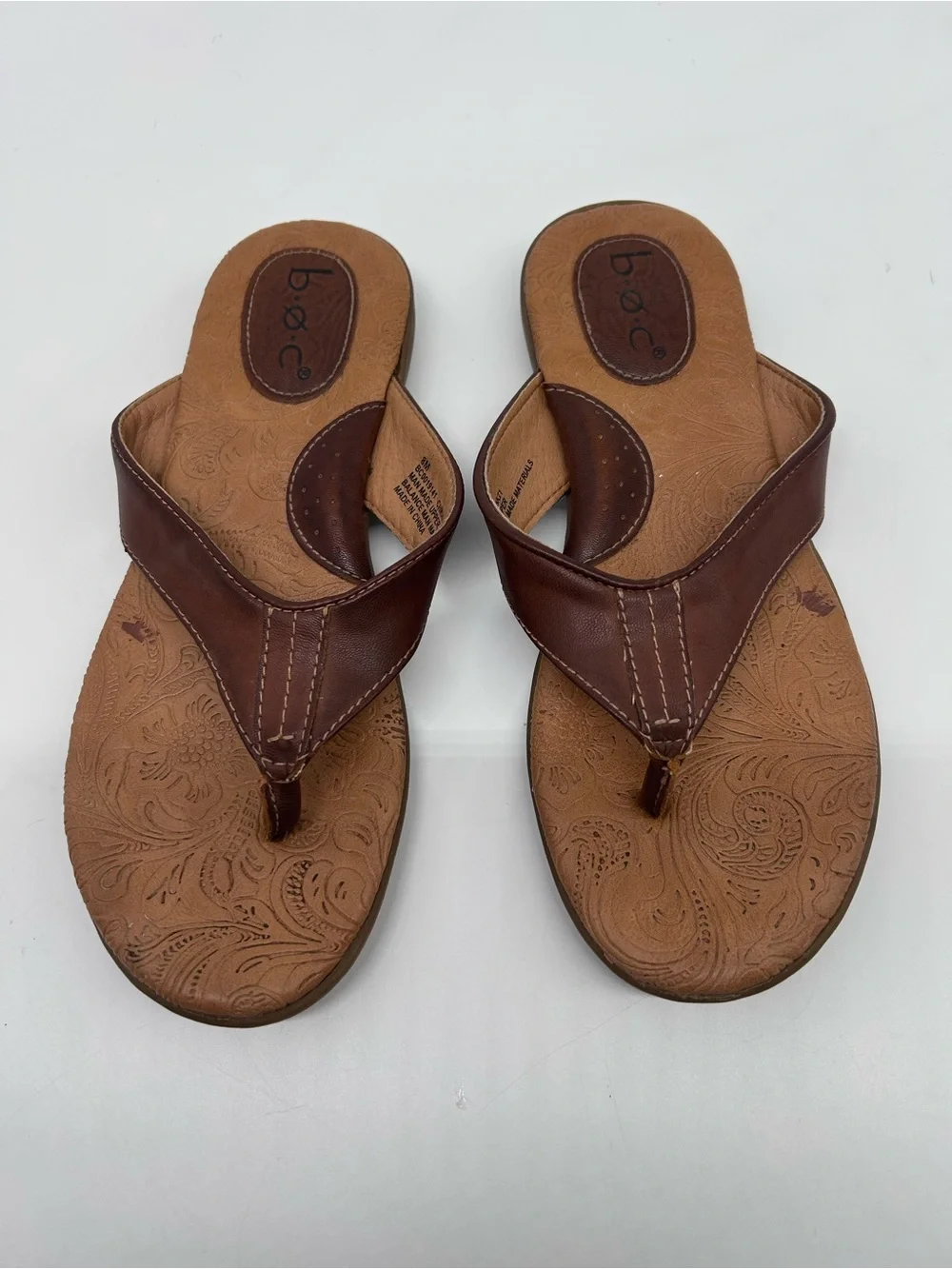 b.o.c. Born Concept Brown Leather Thong Sandals 8
